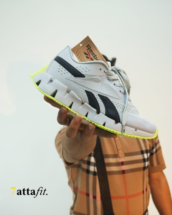 Basket Reebok avec box