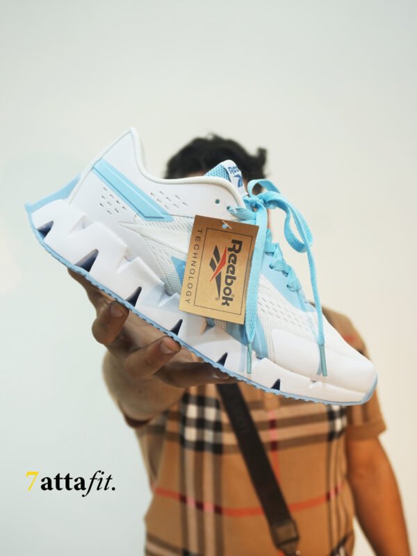 Basket Reebok avec box