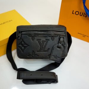 Sacoche Louis Vuitton - Monogram Shadow Alpha