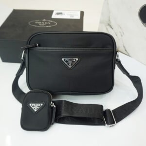 Sacoche PRADA  Re-Nylon